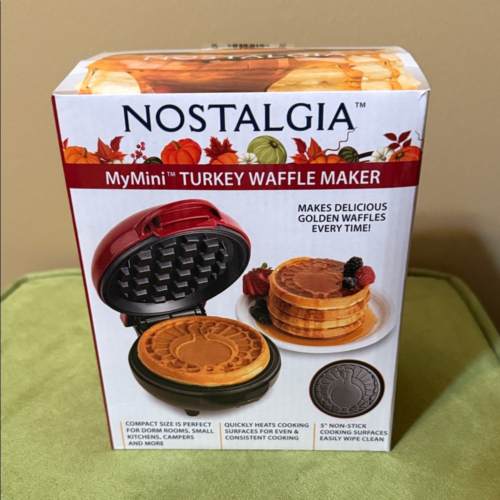 Nostalgia MyMini Turkey Waffle Maker - Picture 8 of 13